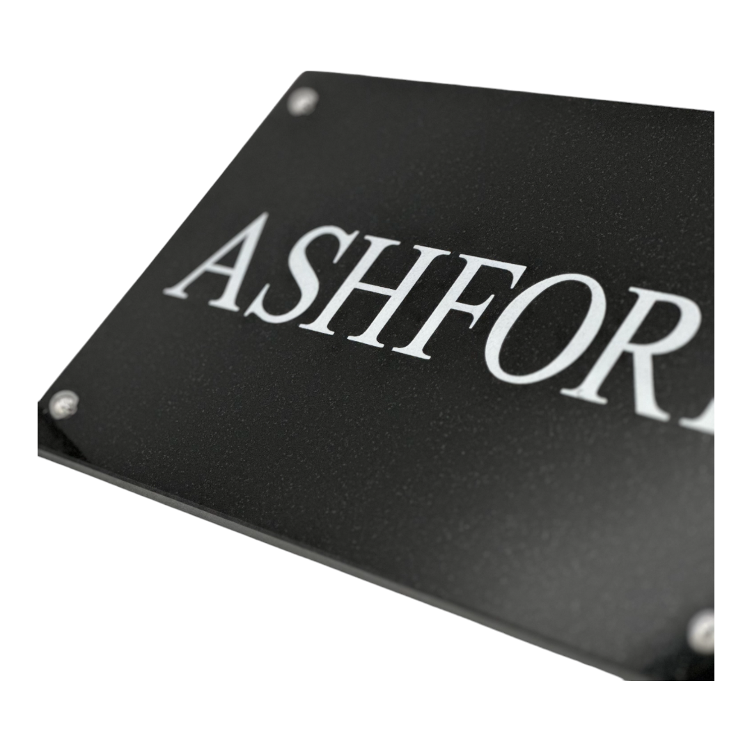 Granite House Sign in Black