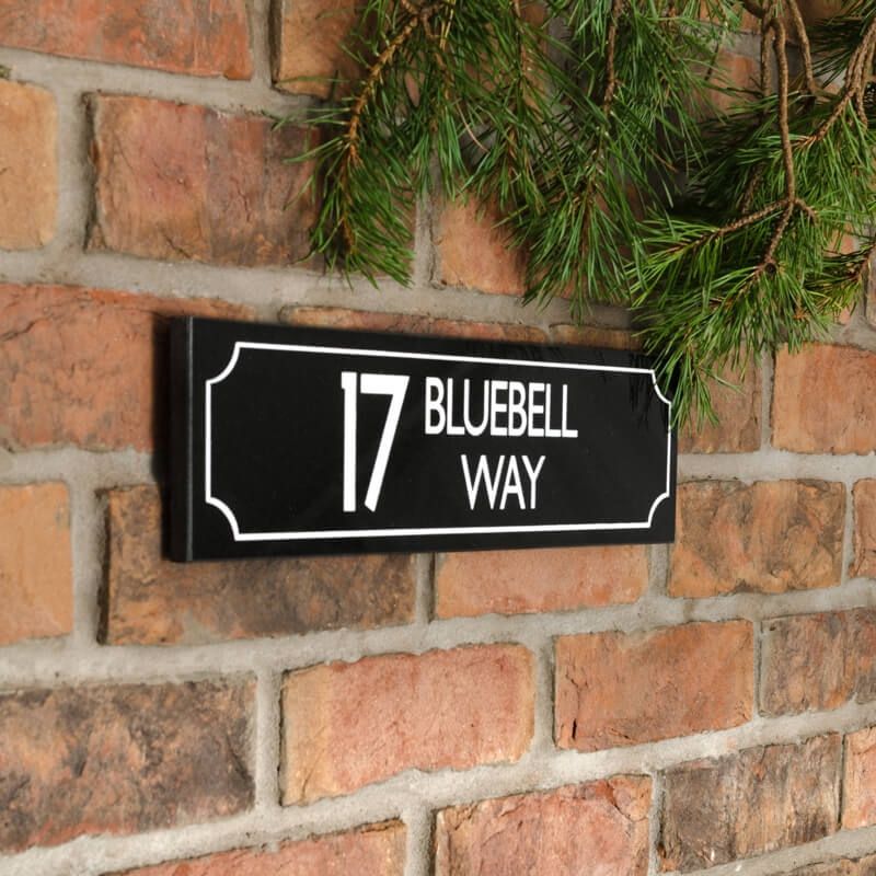 Granite House Sign in Black