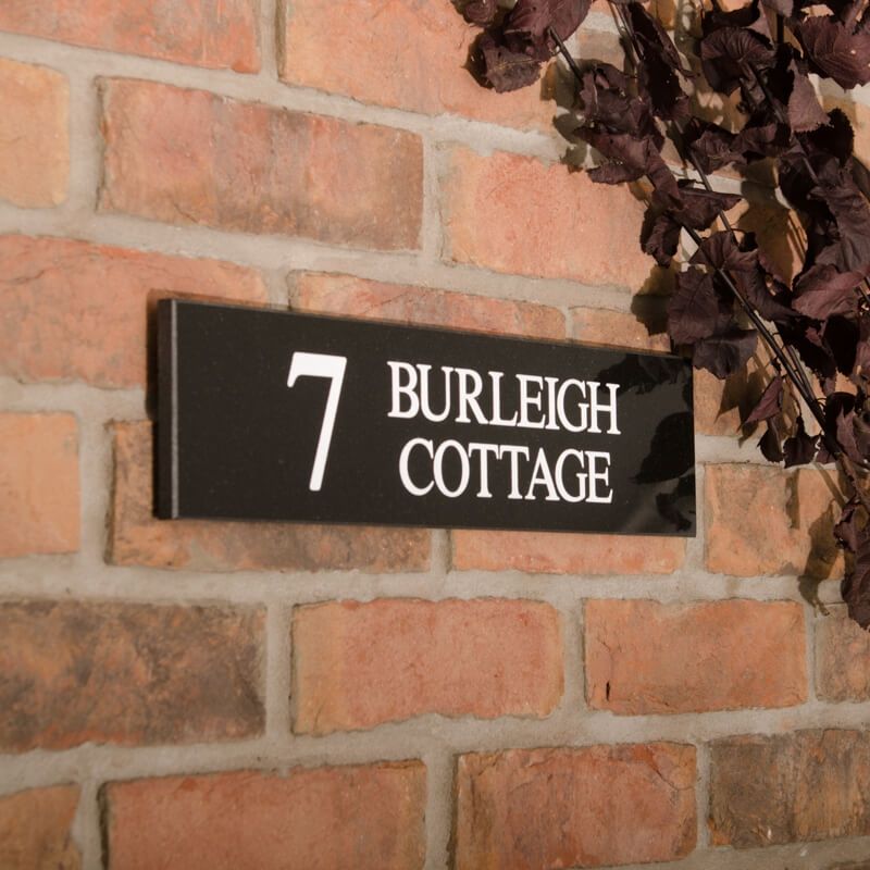 Granite House Sign in Black